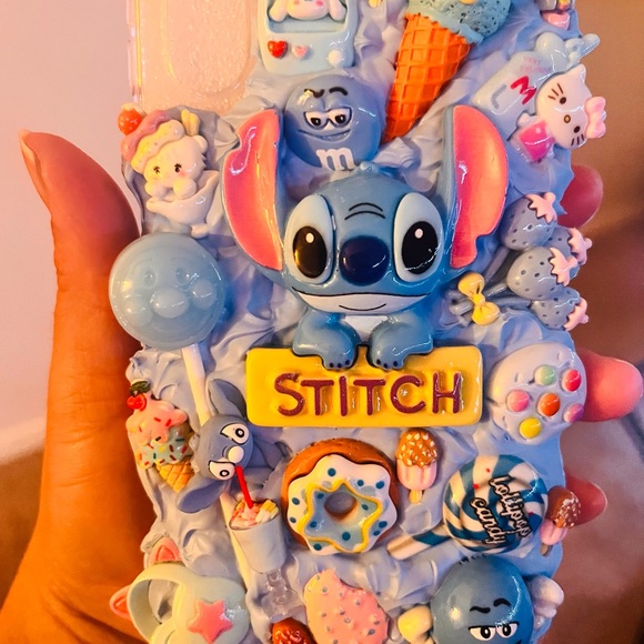 Blue Stitch-Themed Decoden phone case - Picture 2 of 9